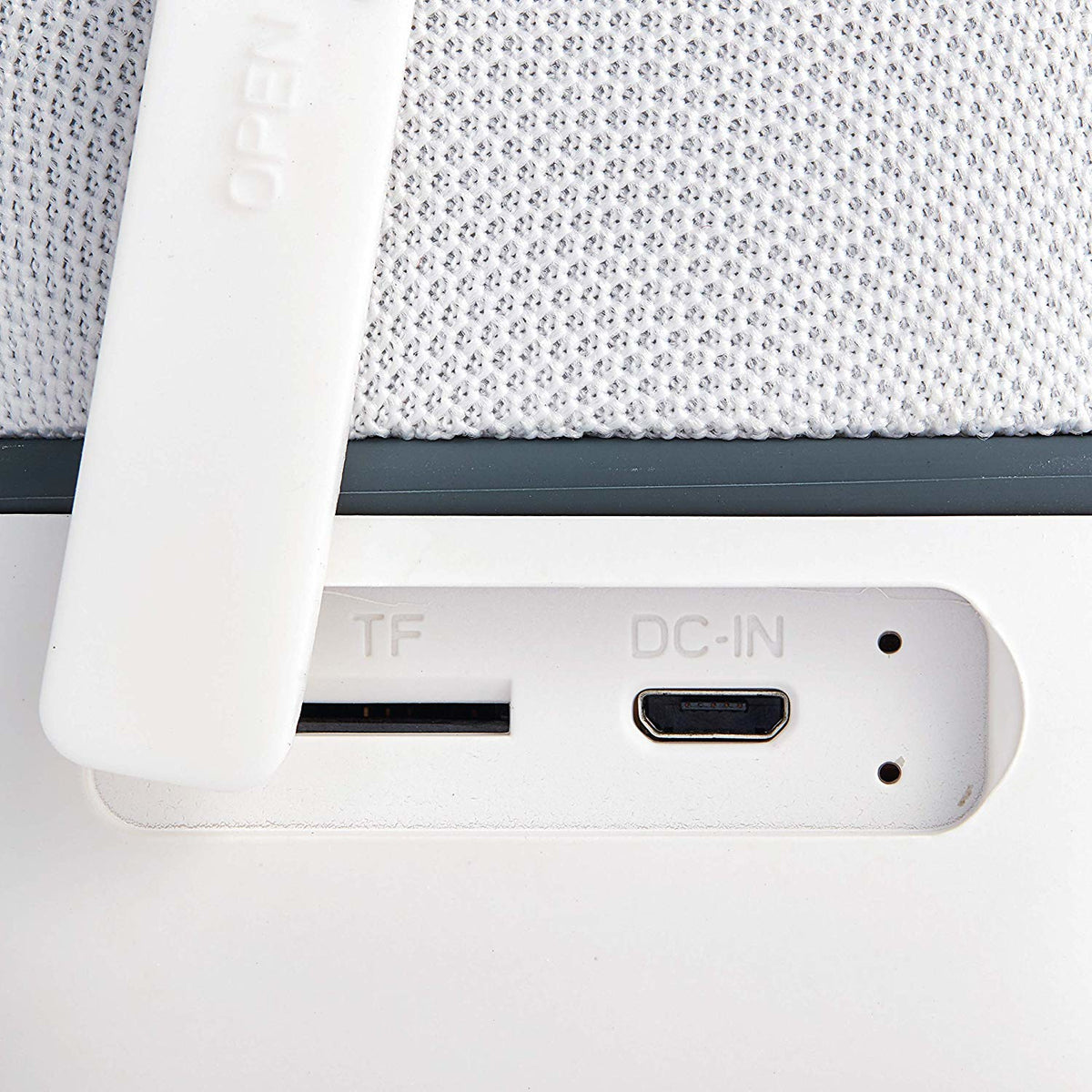 Bocina Verbatim Cubo TWS Inalámbrica con Bluetooth — Blanco