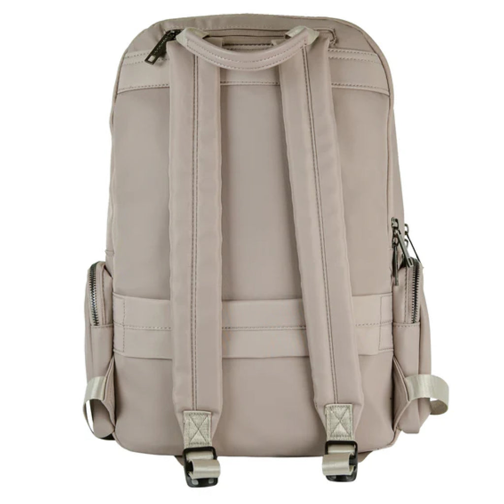 Mochila Perfect Choice Petalia para Laptop de 15.6" de Mujer Color Rosa Acabado Resistente